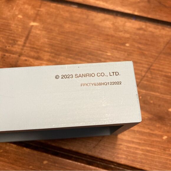 Hello Kitty Good Vibes Sign Wall Art Decor Rainbow Spring New - Picture 4 of 10